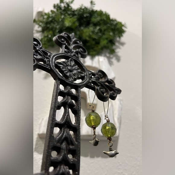Jewelry - Whimsical green & gold earrings with bird pendant.